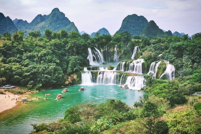 广西:贺州紫云洞旅游营地投资7497万,拟明年6月开业